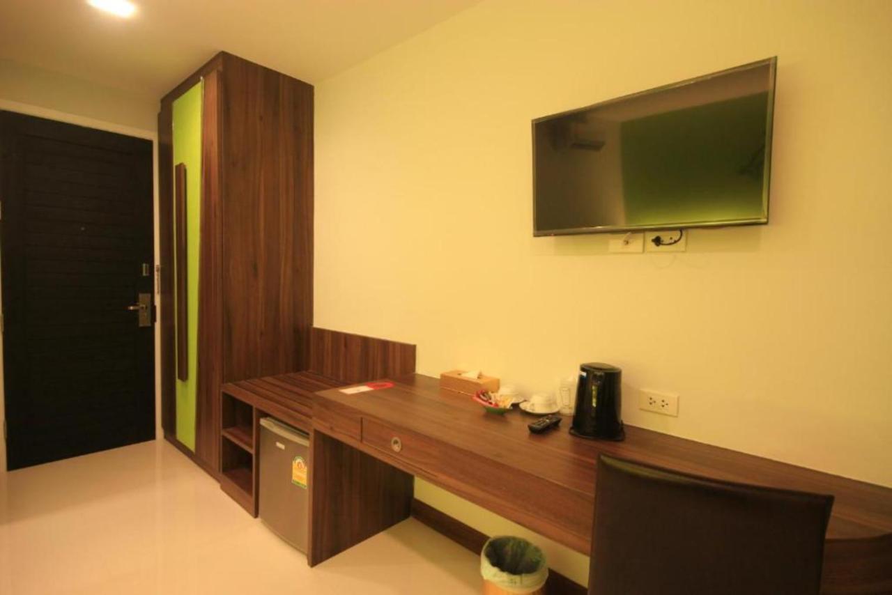 Dipantai Boutique Beach Resort Patong Extérieur photo