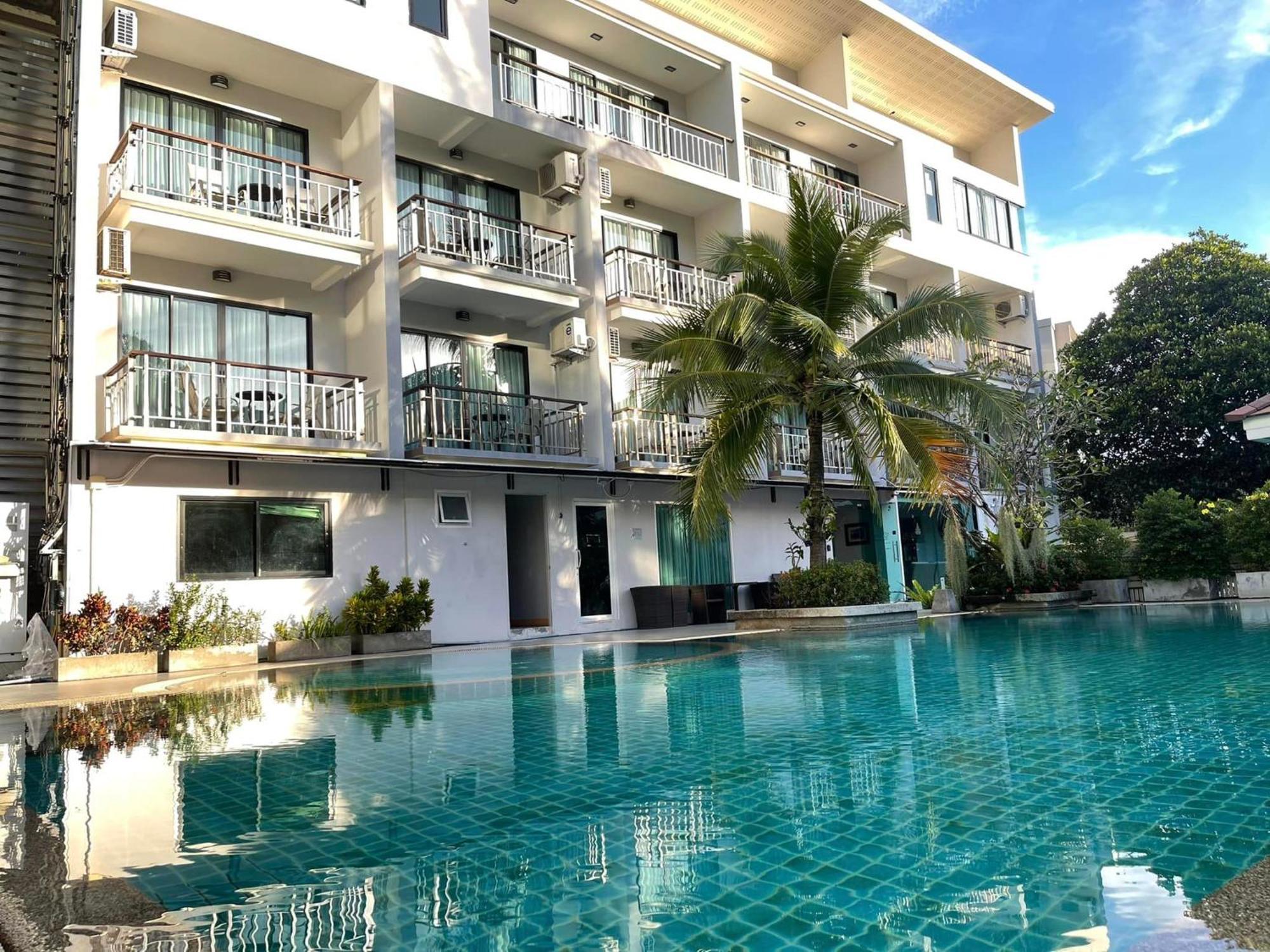 Dipantai Boutique Beach Resort Patong Extérieur photo
